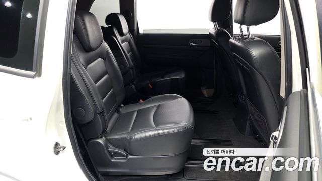 KG Mobility (SsangYong) Korando Turismo 4WD TX 9-seater 2018 — фото 12
