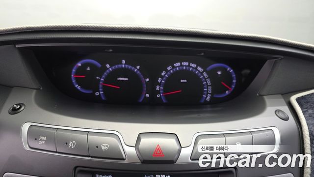 KG Mobility (SsangYong) Korando Turismo 4WD TX 9-seater 2018 — фото 18