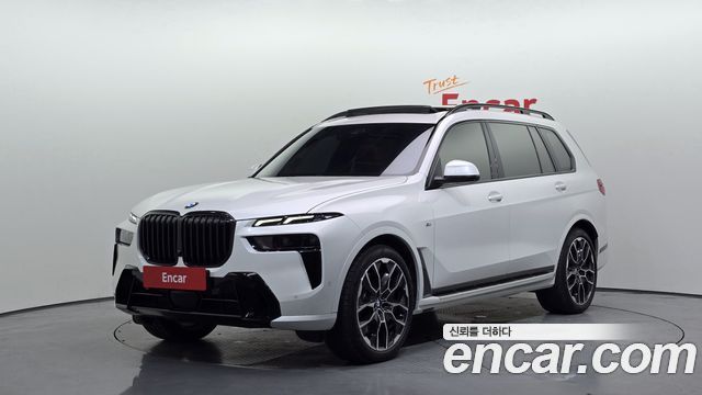BMW X7 (G07) xDrive 40i M Sport 6STR 2025 — фото 1