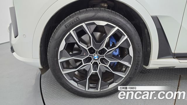 BMW X7 (G07) xDrive 40i M Sport 6STR 2025 — фото 5