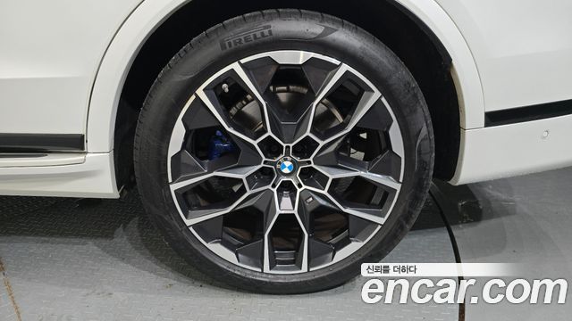 BMW X7 (G07) xDrive 40i M Sport 6STR 2025 — фото 21