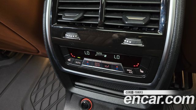 BMW X7 (G07) xDrive 40i M Sport 6STR 2025 — фото 34