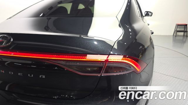 Hyundai Grandeur (IG) 2.5 Premium Choice 2020 — фото 23