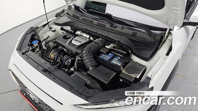 Hyundai Kona 1.6 Turbo 2WD Modern Choice 2020 — фото 6