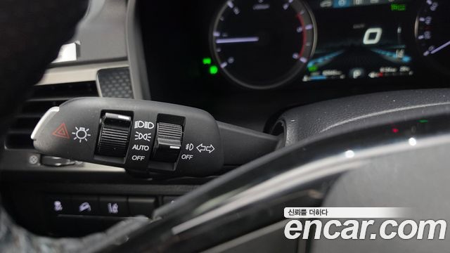 KG Mobility (SsangYong) Rexton Sports Khan Diesel 2.2 4WD Prestige 2021 — фото 14