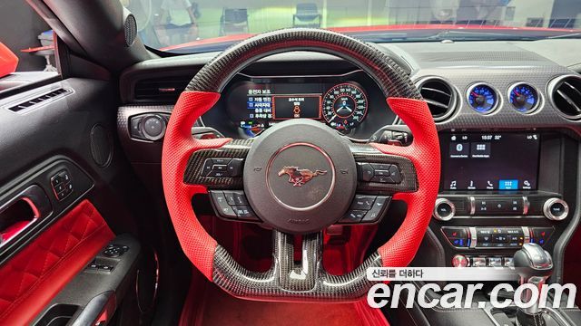 Ford Mustang GT Coupe 2019 — фото 13