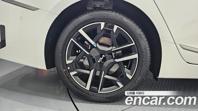 Kia K8 2.5 Gasoline 2WD Signature 2026 — фото 27