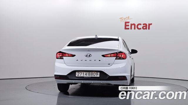 Hyundai Avante (AD) 1.6 Style 2020 — фото 4