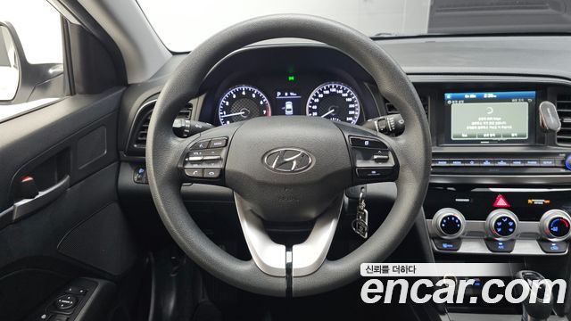 Hyundai Avante (AD) 1.6 Style 2020 — фото 13