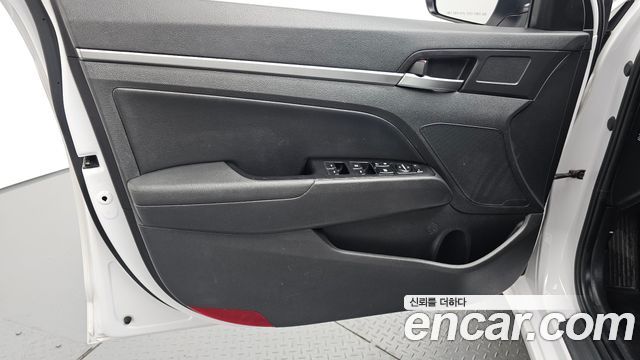 Hyundai Avante (AD) 1.6 Style 2020 — фото 24