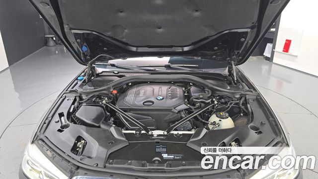 BMW 5 Series (G30) 520d M Sport Package Plus 2017 — фото 6