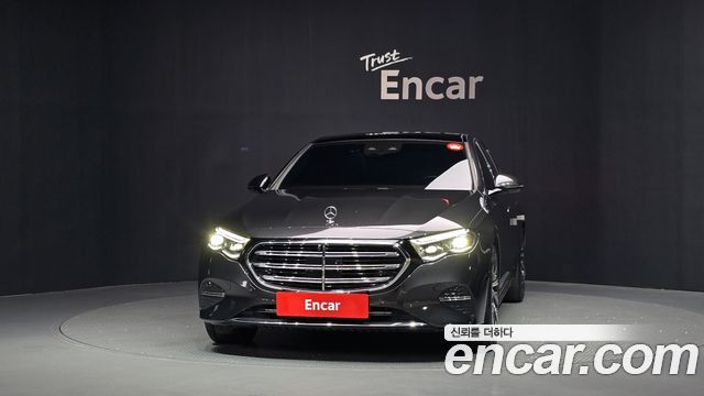 Mercedes-Benz E-Class (W214) E300 4MATIC Exclusive 2024 — фото 3