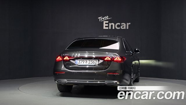 Mercedes-Benz E-Class (W214) E300 4MATIC Exclusive 2024 — фото 4