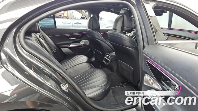 Mercedes-Benz E-Class (W214) E300 4MATIC Exclusive 2024 — фото 16