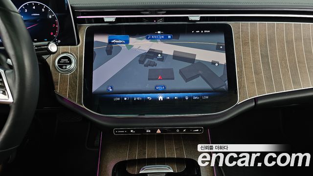 Mercedes-Benz E-Class (W214) E300 4MATIC Exclusive 2024 — фото 18