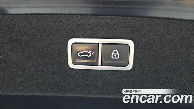 Genesis G90 (RS4) Gasoline 3.5 Turbo AWD 2022 — фото 16
