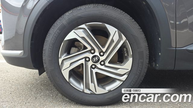 Hyundai Santa Fe Diesel 2.2 2WD Premium Choice 2021 — фото 5