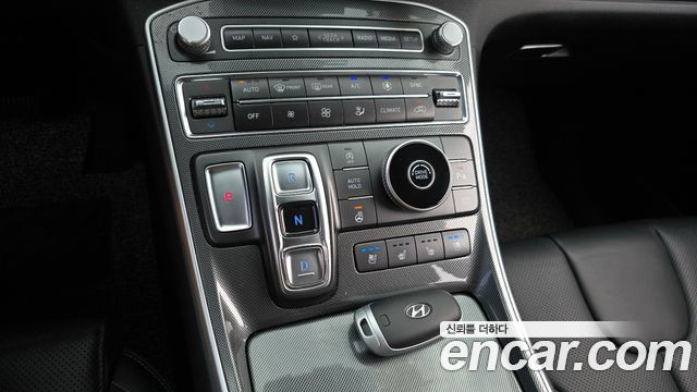 Hyundai Santa Fe Diesel 2.2 2WD Premium Choice 2021 — фото 9