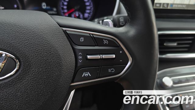 Hyundai Santa Fe Diesel 2.2 2WD Premium Choice 2021 — фото 17