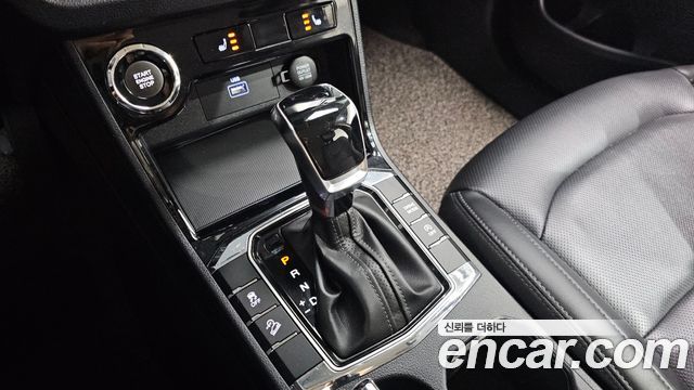 KG Mobility (SsangYong) Beautiful Korando Gasoline 1.5 2WD C5 Prime 2020 — фото 9