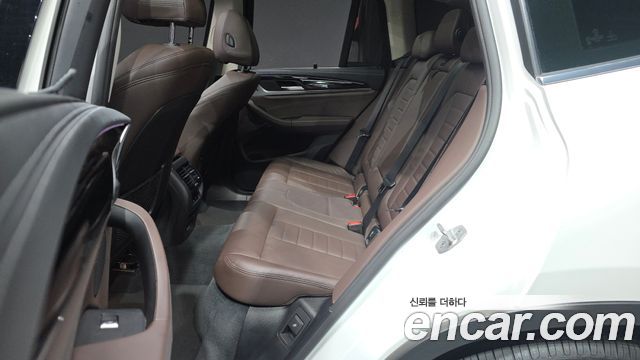 BMW X3 (G01) xDrive 20i Luxury 2021 — фото 12
