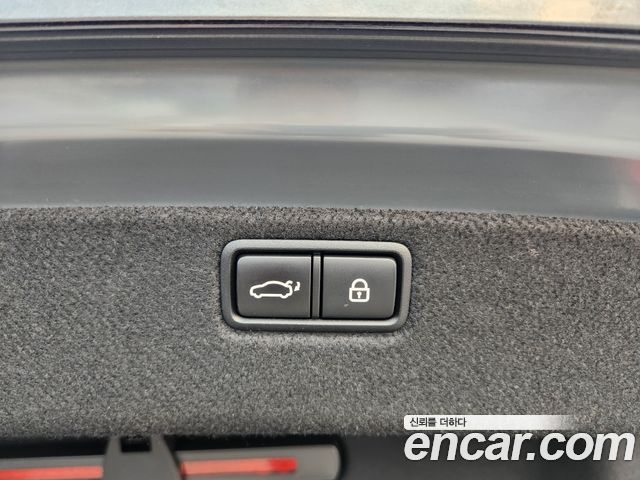 Genesis G80 3.3 GDI AWD Premium Luxury 2020 — фото 17