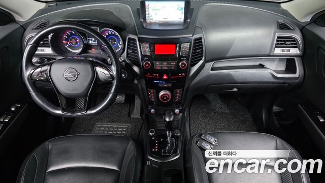 KG Mobility (SsangYong) Tivoli VX 2WD 2017 — фото 7