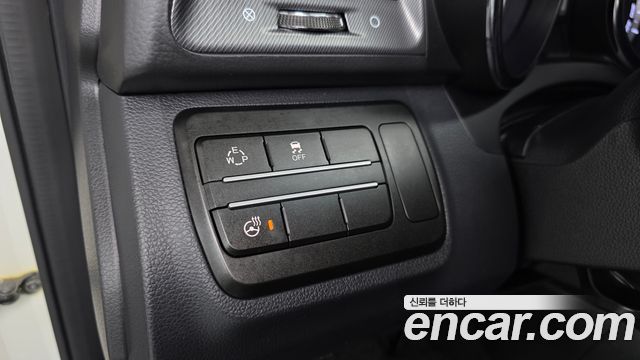 KG Mobility (SsangYong) Tivoli VX 2WD 2017 — фото 12