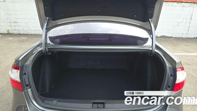Renault Korea SM3 Neo SE 2017 — фото 20