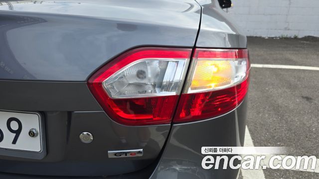 Renault Korea SM3 Neo SE 2017 — фото 23