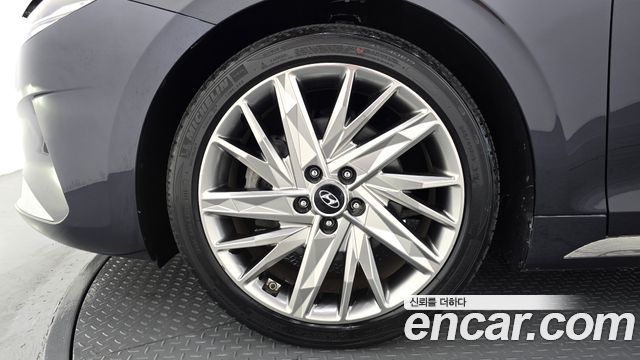 Hyundai Grandeur (IG) 2.5 Special 2022 — фото 5