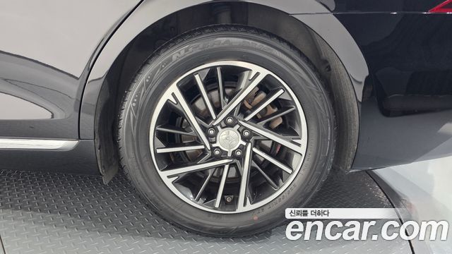 Hyundai Grandeur (IG) 2.5 Premium Choice 2020 — фото 21