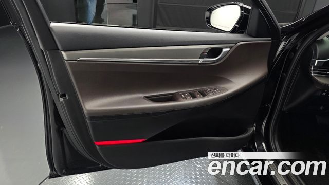 Hyundai Grandeur (IG) 2.5 Premium Choice 2020 — фото 24