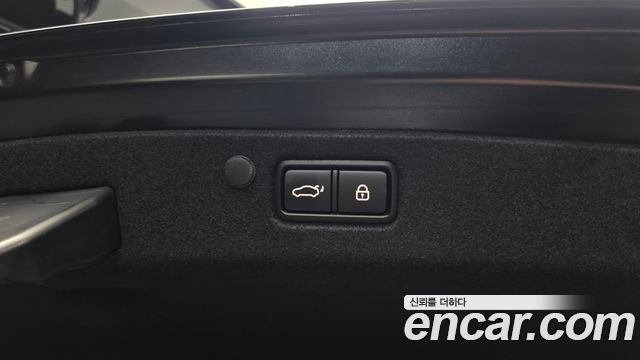 Hyundai Grandeur (IG) 2.5 Premium Choice 2020 — фото 34