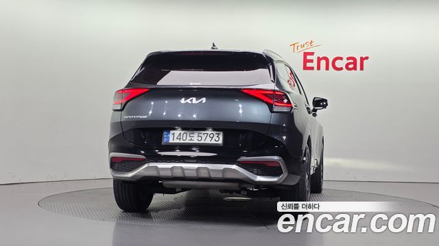 Kia Sportage (V) LPG 2.0 2WD Signature 2023 — фото 4