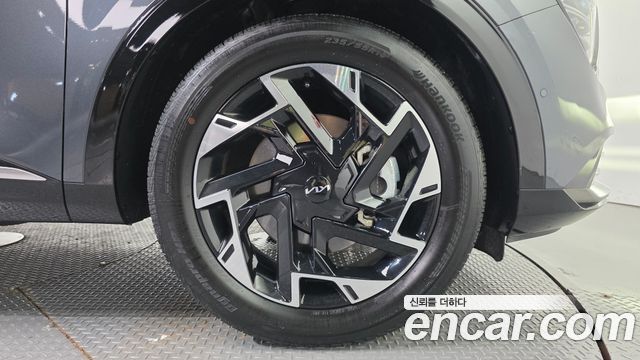 Kia Sportage (V) LPG 2.0 2WD Signature 2023 — фото 5