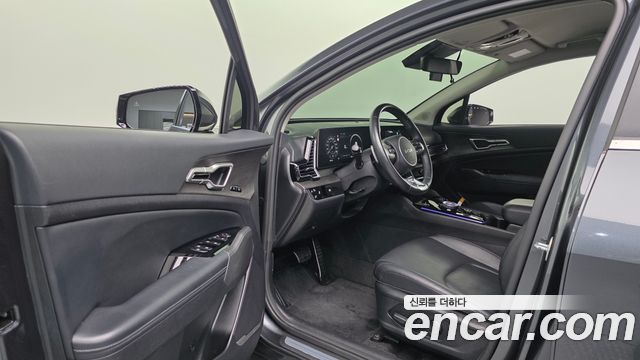 Kia Sportage (V) LPG 2.0 2WD Signature 2023 — фото 10