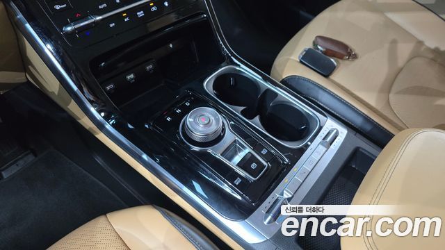 Kia Carnival (IV) Diesel 7-Seater Signature 2021 — фото 9