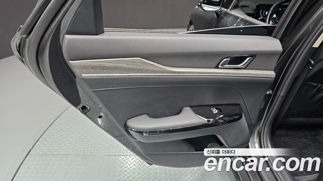 Kia K5 (III) 2.0 Noblesse 2025 — фото 25