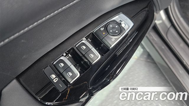 Kia K5 (III) 2.0 Noblesse 2025 — фото 27