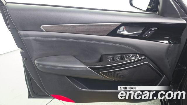 Kia K7 Premier 2.5 GDI Noblesse 2020 — фото 24
