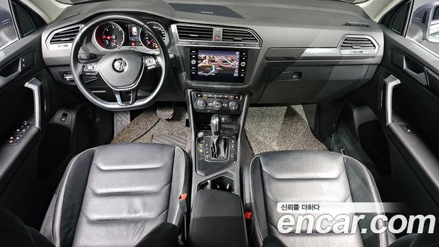 Volkswagen Tiguan (II) 2.0 TDI Premium 2020 — фото 7
