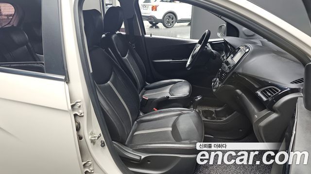 Chevrolet Spark Premier 2019 — фото 10