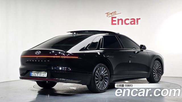 Hyundai Grandeur Hybrid (GN7) Calligraphy 2023 — фото 2