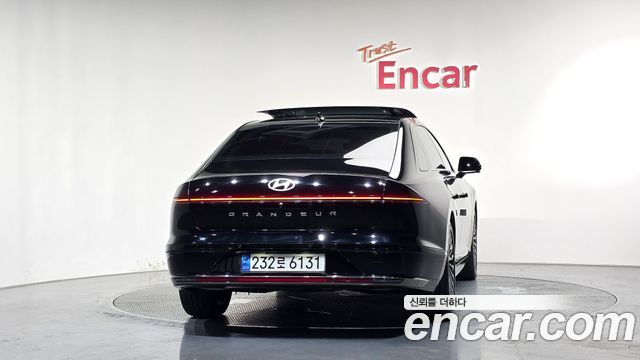 Hyundai Grandeur Hybrid (GN7) Calligraphy 2023 — фото 4