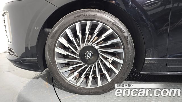 Hyundai Grandeur Hybrid (GN7) Calligraphy 2023 — фото 5