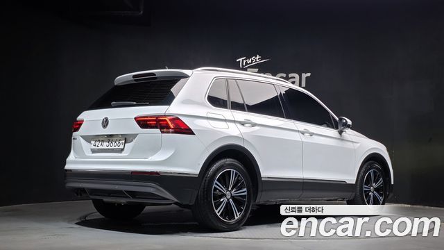Volkswagen Tiguan (II) 2.0 TDI Prestige 2018 — фото 2