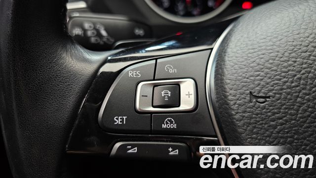 Volkswagen Tiguan (II) 2.0 TDI Prestige 2018 — фото 16