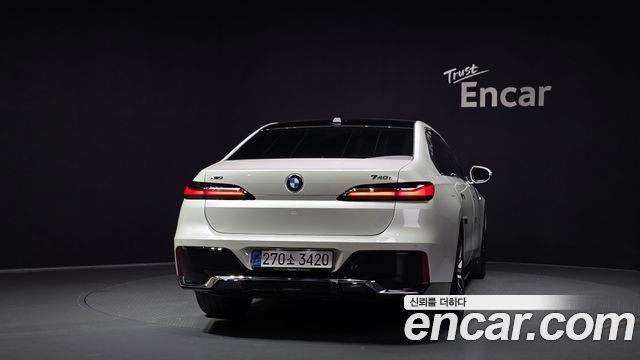 BMW 7 Series (G70) 740i xDrive M Sport 2025 — фото 4