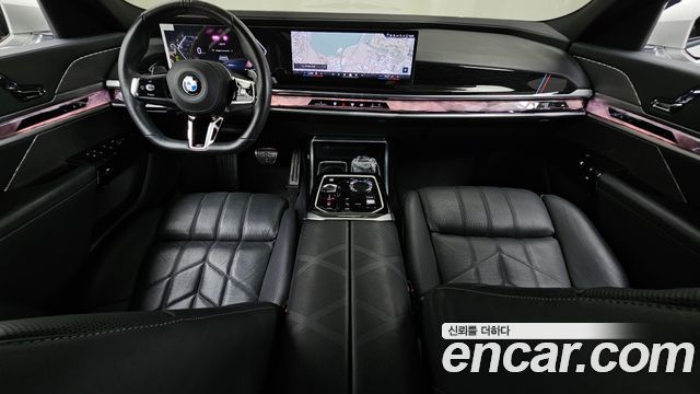 BMW 7 Series (G70) 740i xDrive M Sport 2025 — фото 7